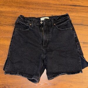 Abercrombie & Fitch 7” Dad Short Hi Rise